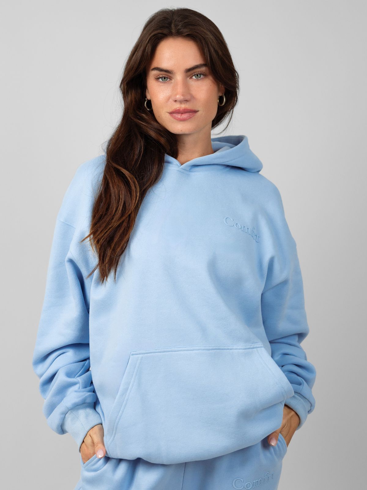 Minimalist Hoodie – Mega