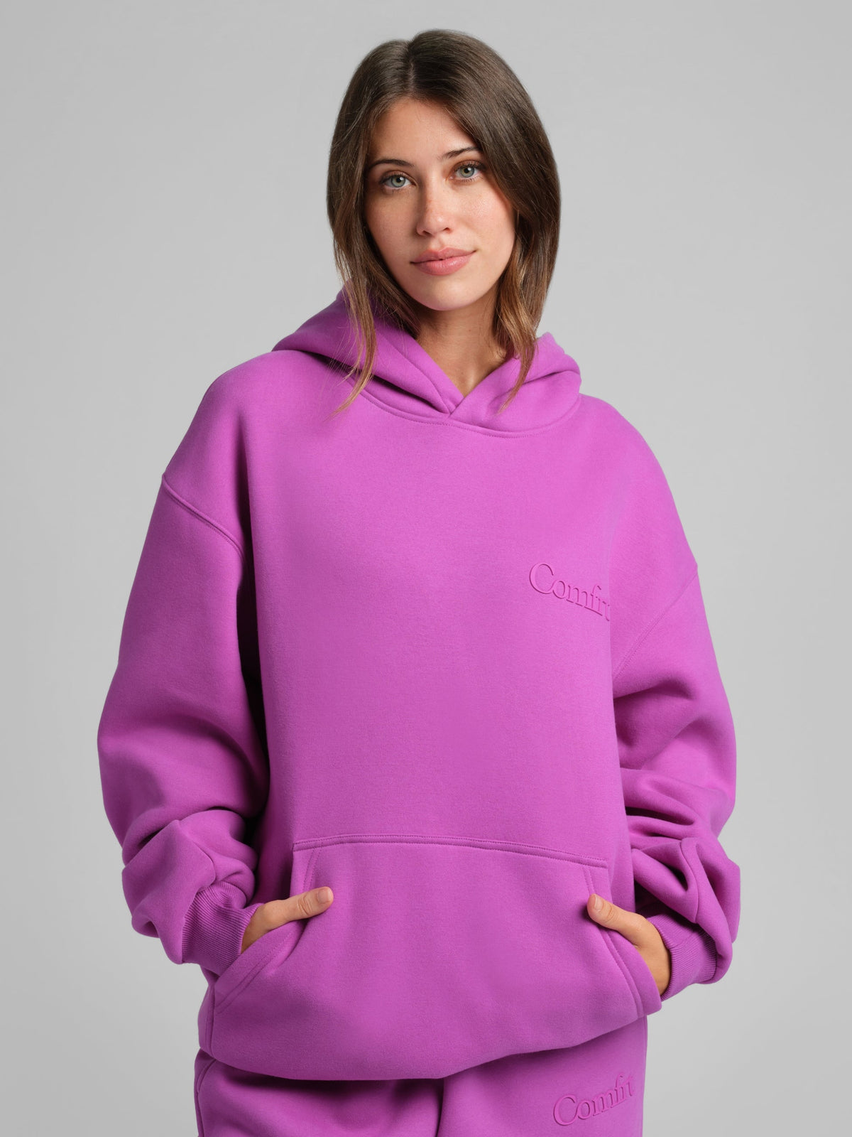 Minimalist Hoodie – Mega