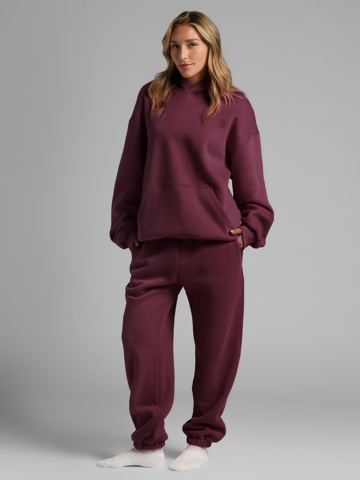Minimalist Hoodie – Mega