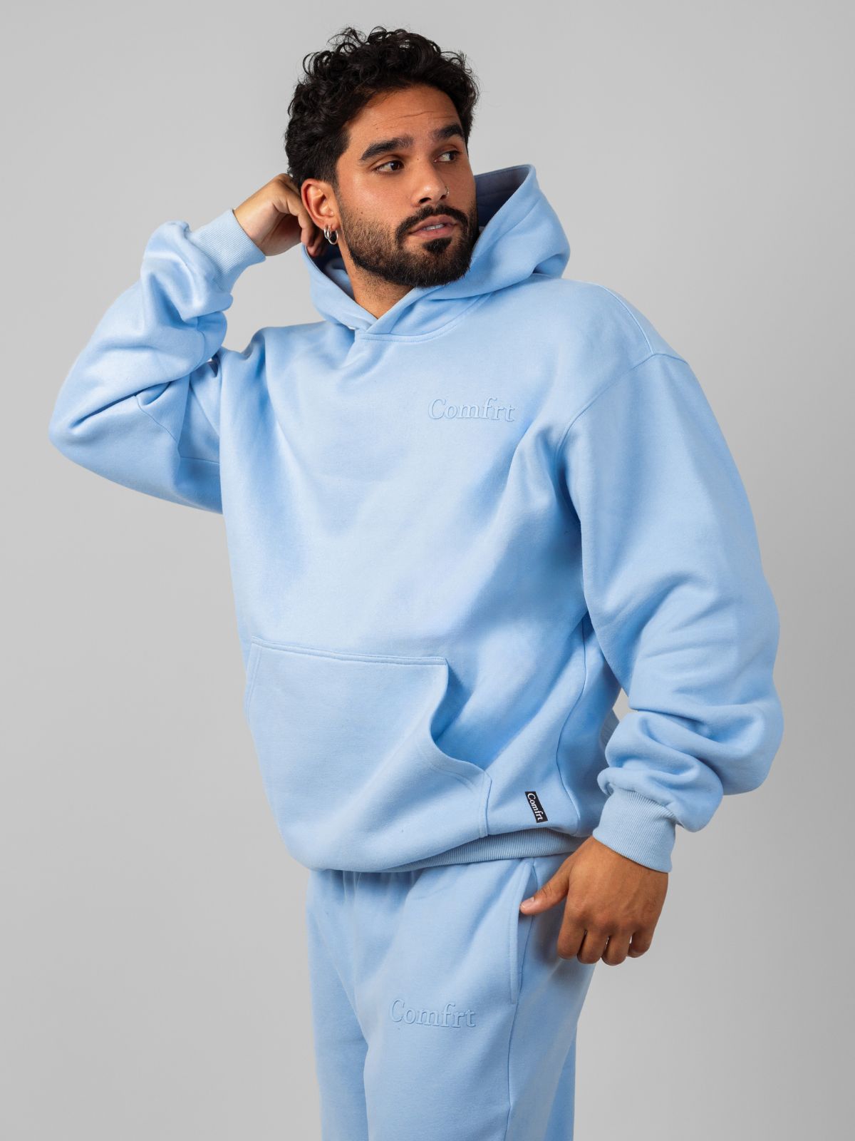 Minimalist Hoodie – Mega