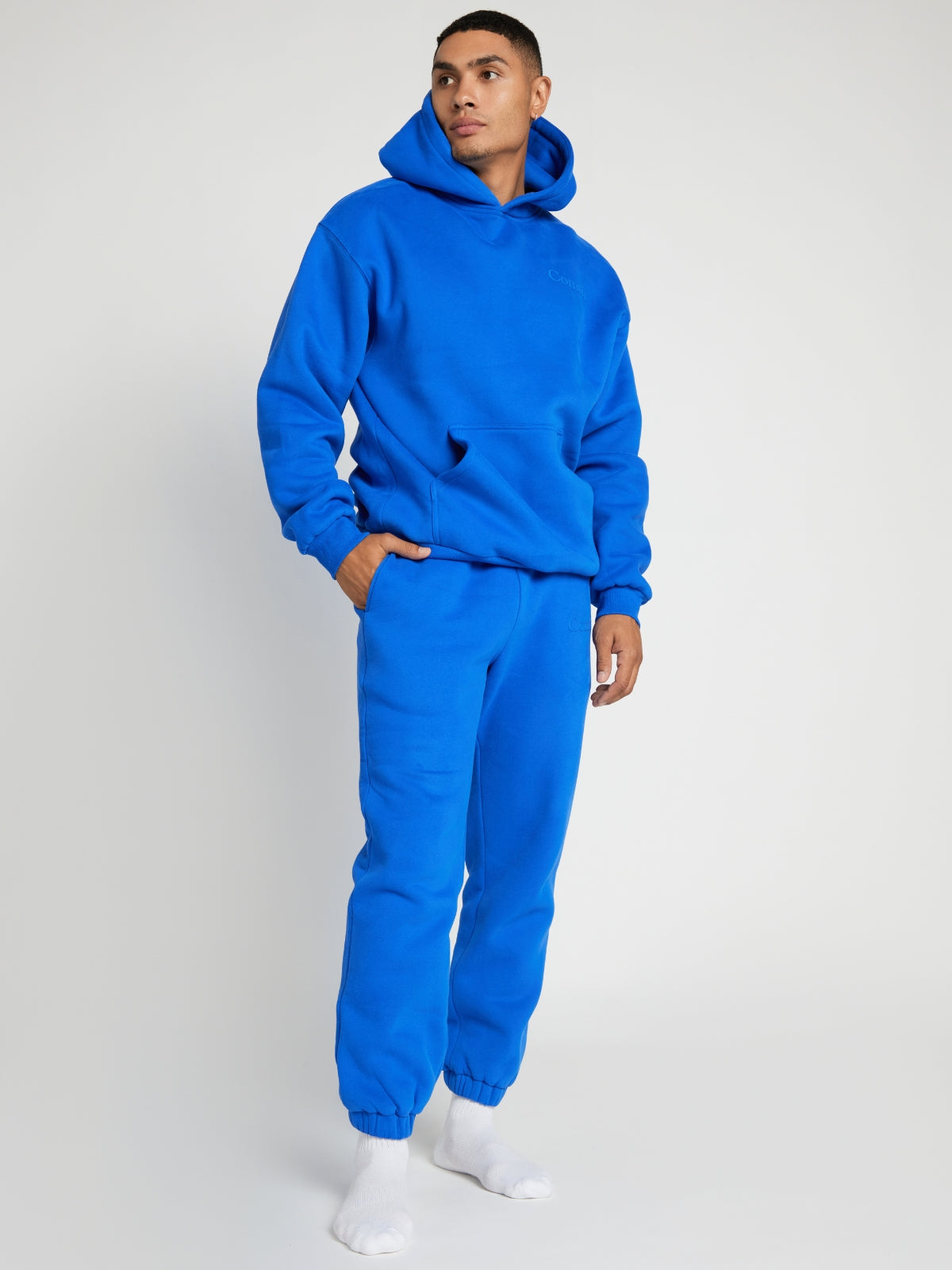 Minimalist Hoodie – Mega