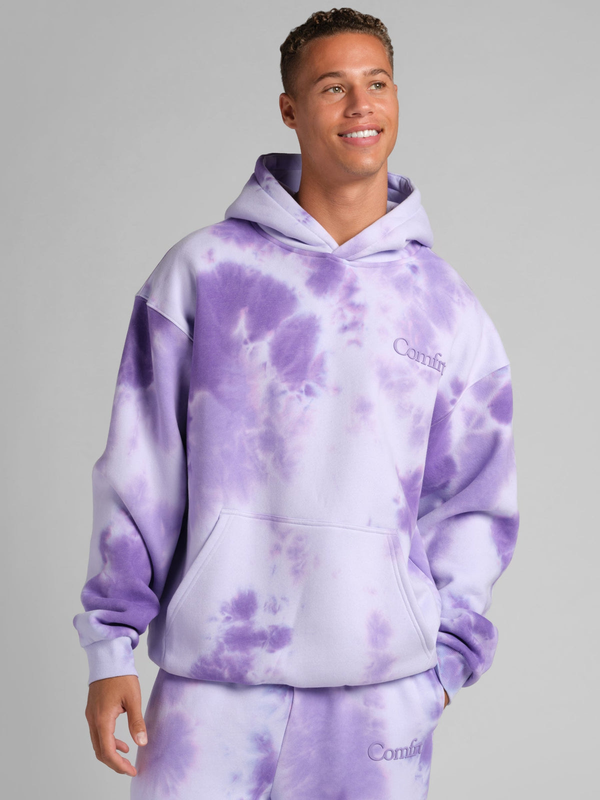 Minimalist Hoodie – Mega