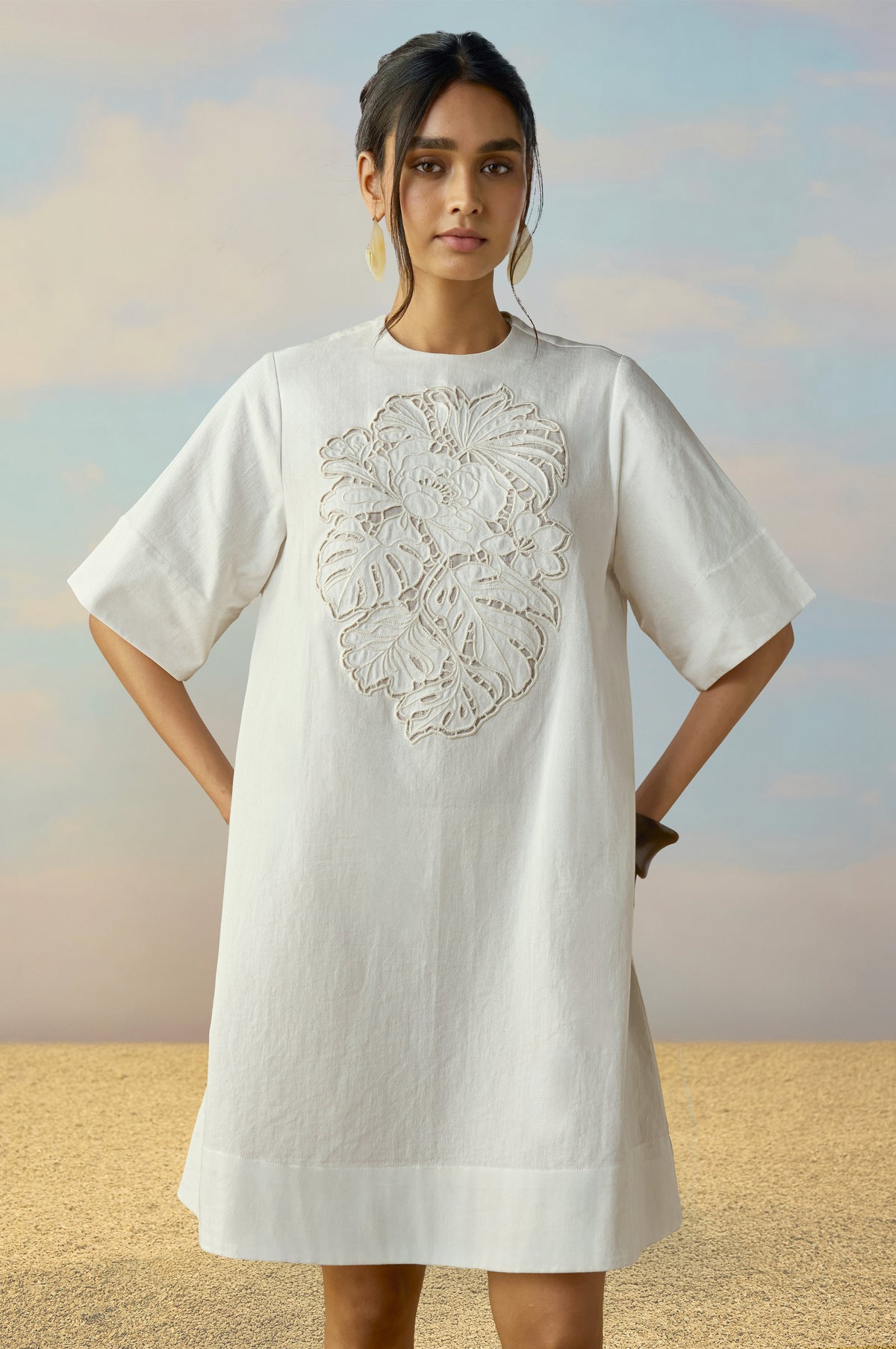 🍟CUTWORK EMBROIDERED DENIM DRESS