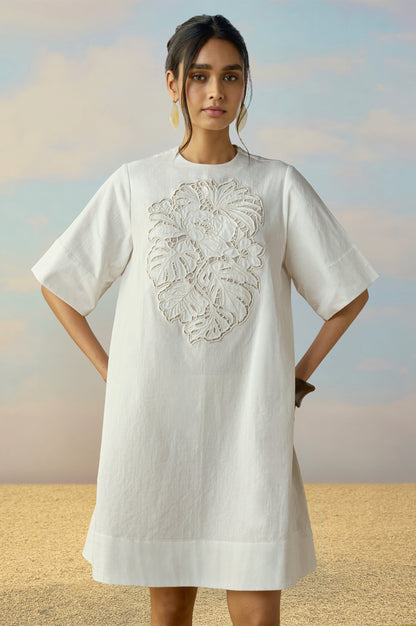 🍟CUTWORK EMBROIDERED DENIM DRESS